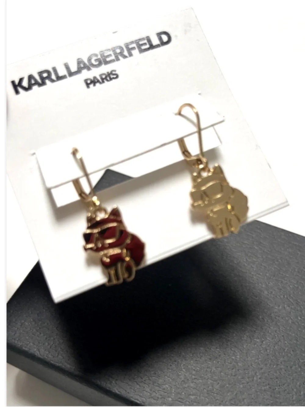Karl Lagerfeld Paris Choupette Drop Earrings Gold Tone Cat Charm NWT